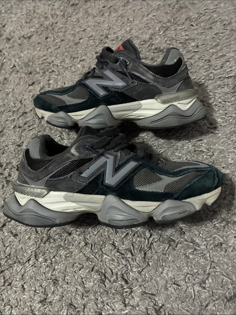 New balance 9060